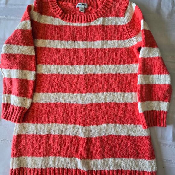 Size Medium Old Navy Coral & White Striped 3/4 Sleeve Sweater - Picture 5 of 10